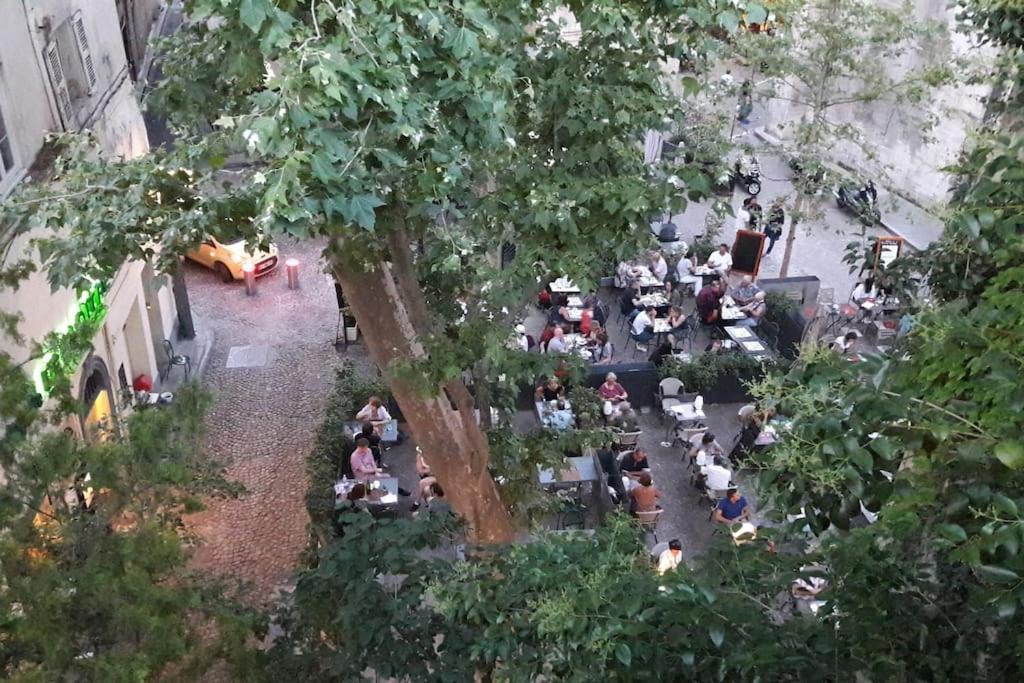 Renove, Vue Sur Palais Des Papes, Terrasse Et Wifi Troisieme Etage Apartment Avignon Luaran gambar